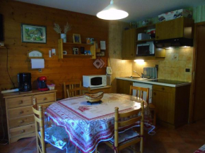 Appartement à Châtel: 2 Pièces, 4 Pers. - Proche Télécabine et Navettes gratuites, Balcon Exposé S-E - FR-1-198-113